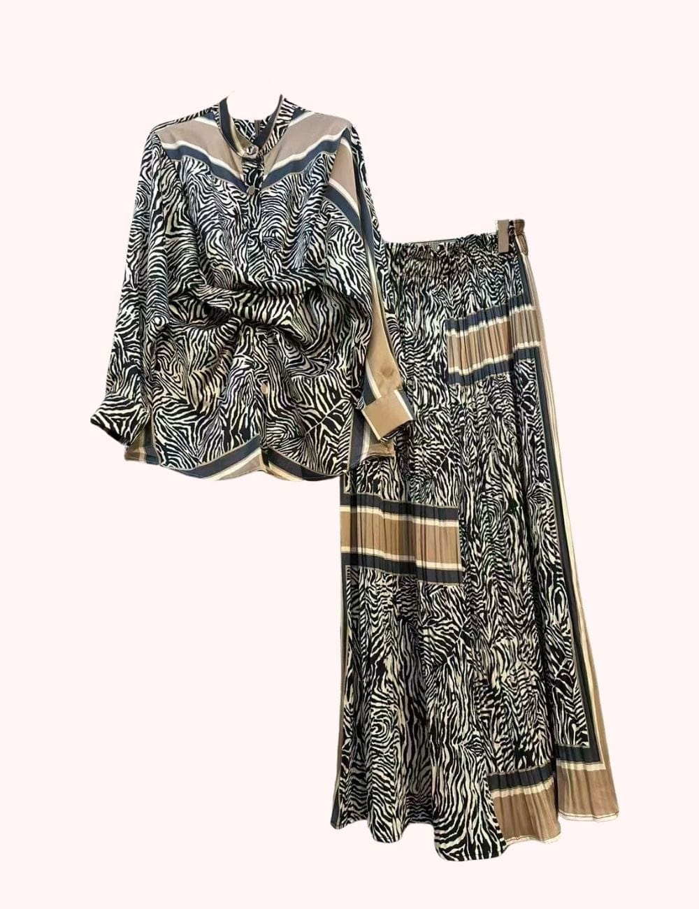 Ensemble kimono noir simple